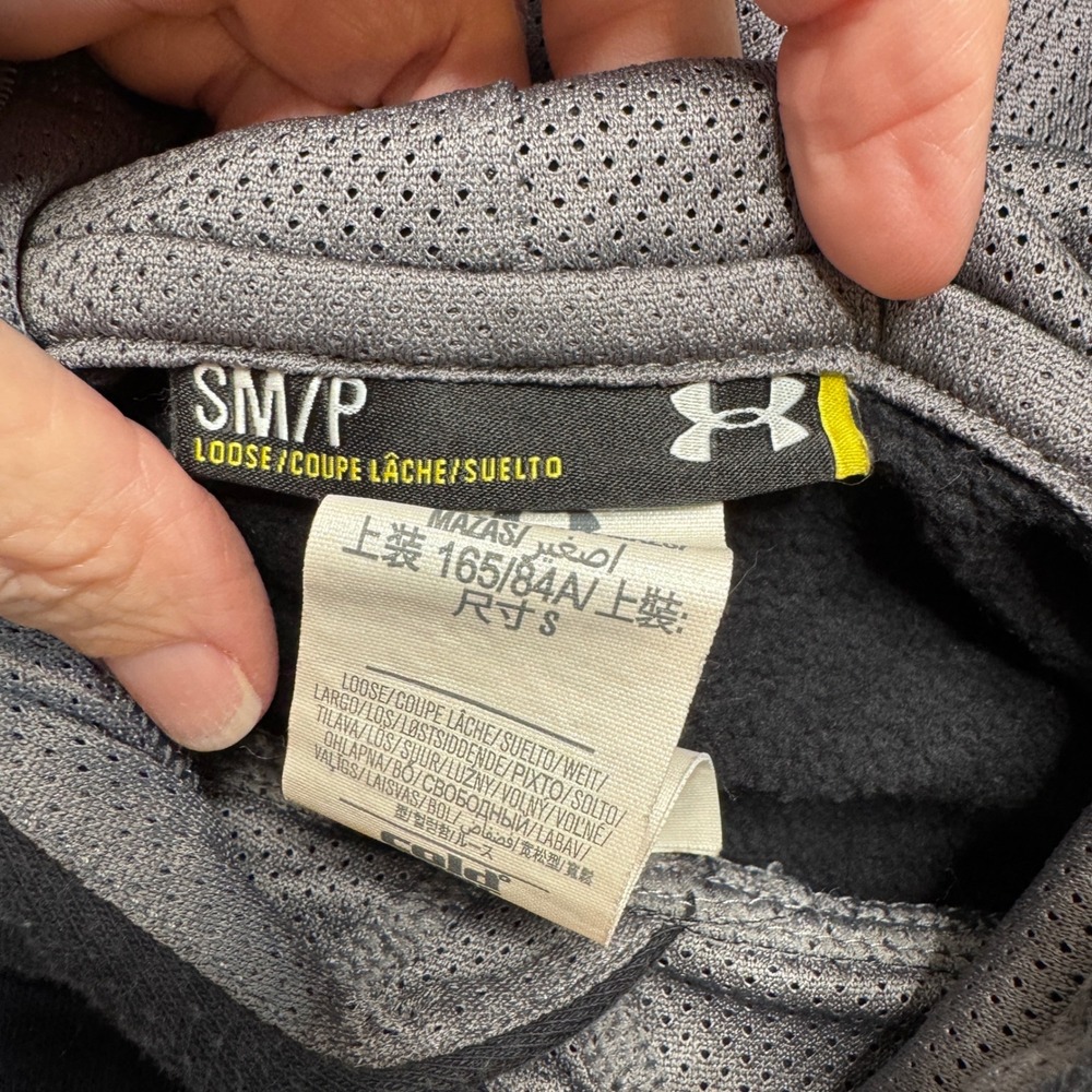 Under Armour ColdGear Hoodie Mens Small Black Grey Contrast Stitch Pullover - Picture 3 of 9